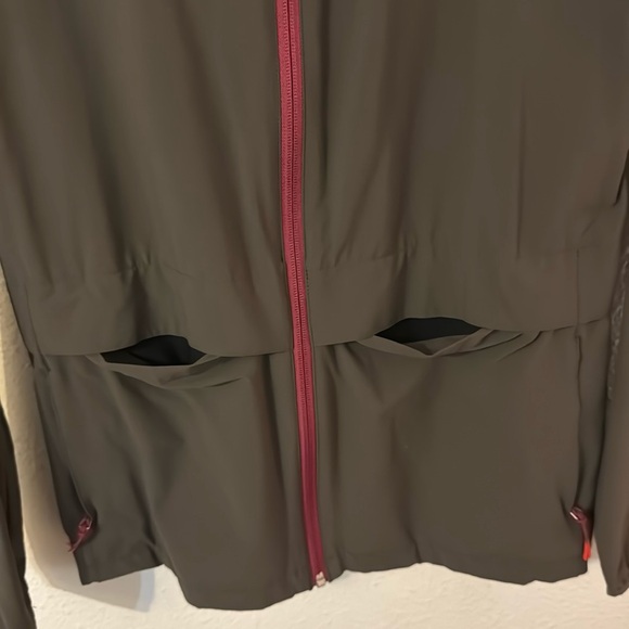 Cotopaxi Viento Travel Jacket - Picture 4 of 6